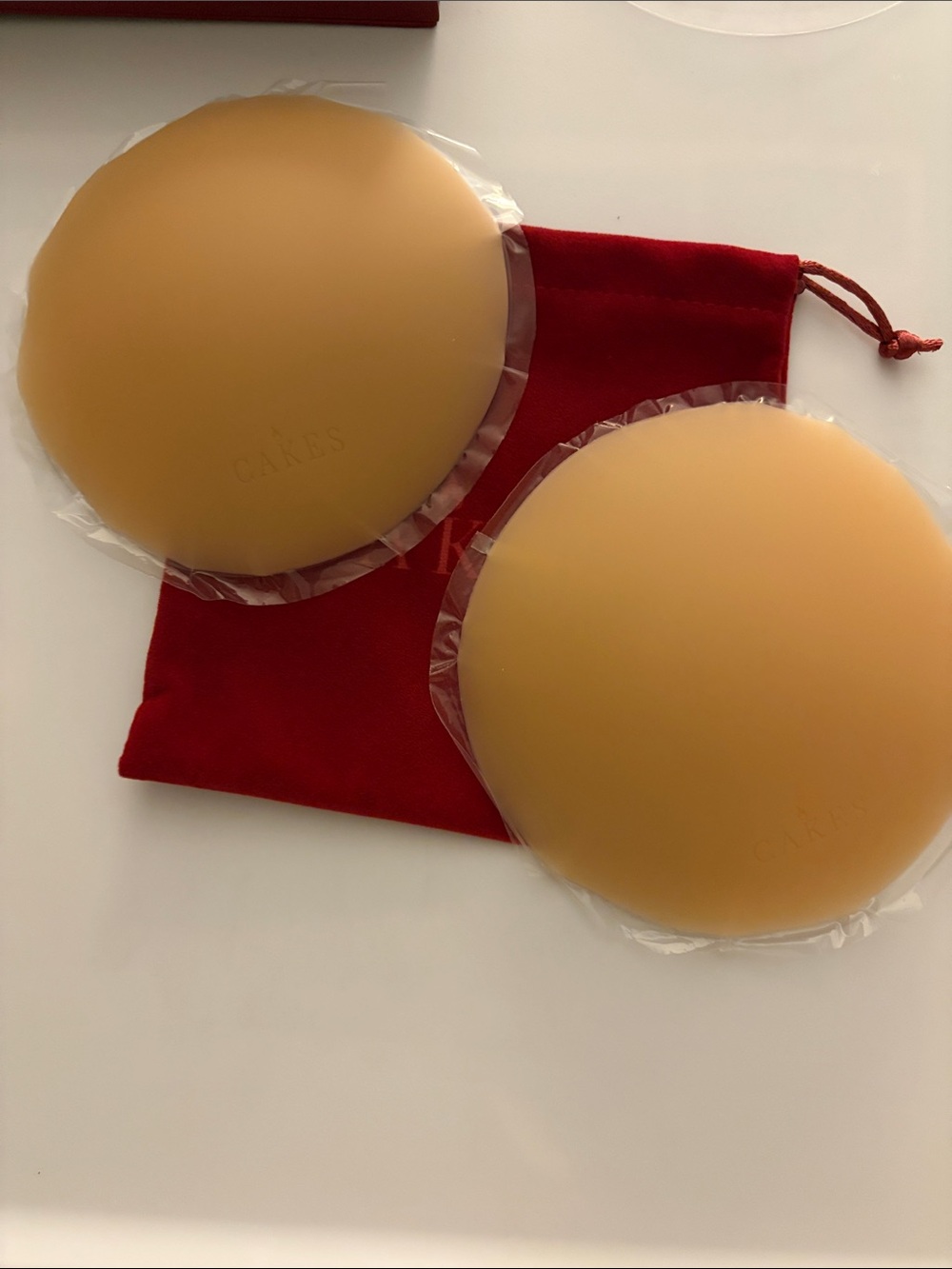 Cakes Sticky  Circles with Red Storage Pouch - Unbranded